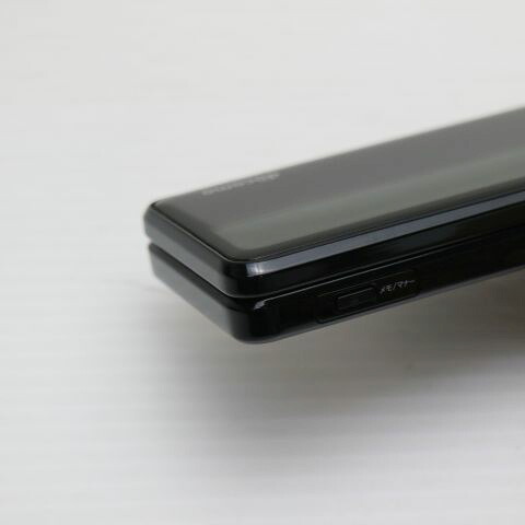 P-01F ブラック docomo 中古 ガラケー Panasonic 白ロム【美品】保証付き 赤ロム保証(サムネイル3枚目)