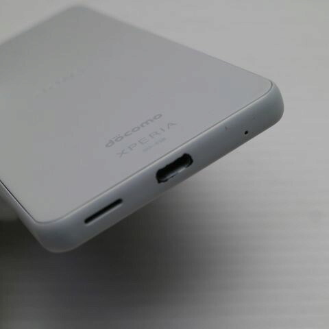 Xperia Ace II SO-41B ホワイト docomo 中古【超美品】保証付き 赤ロム保証(サムネイル2枚目)