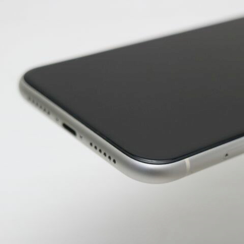 iPhone 11 64GB ホワイト SIMフリー 中古 スマホ 白ロム【新品同様】保証付き 赤ロム保証(サムネイル3枚目)
