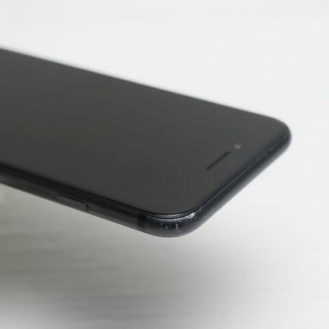 iPhone 8 64GB スペースグレイ ブラック SIMフリー 中古 スマホ Apple 白ロム【美品】保証付き 赤ロム保証(サムネイル3枚目)